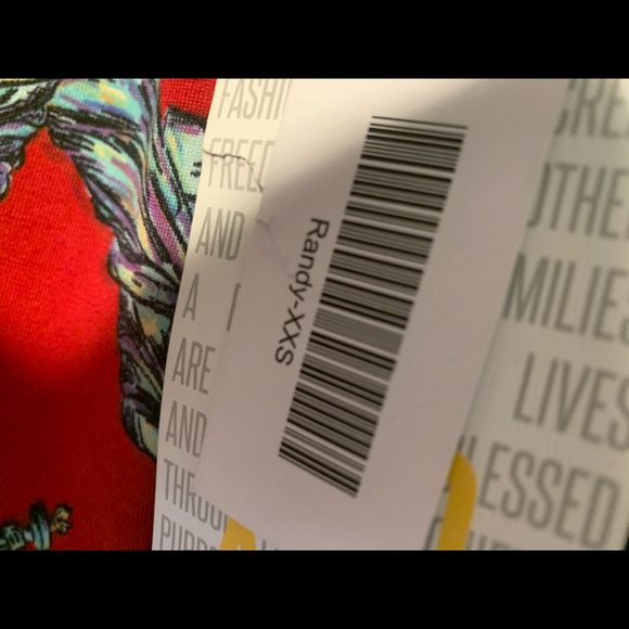 NWT LuLaRoe Randy Top - Picture 4 of 6